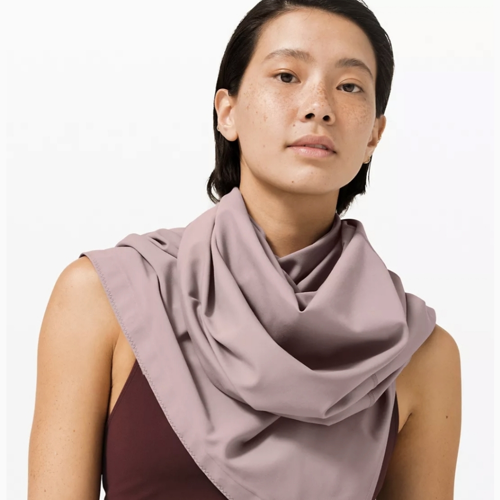 Lululemon Vinyasa scarf - Picture 9 of 10